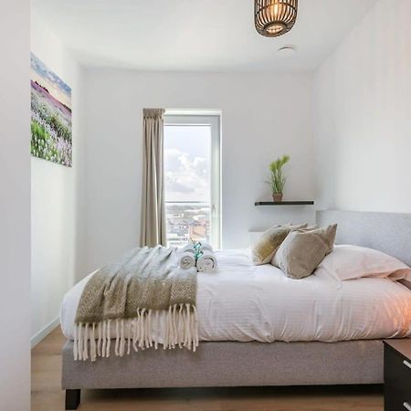 Huswell - Bright Apartment With Seaview Бреден Экстерьер фото